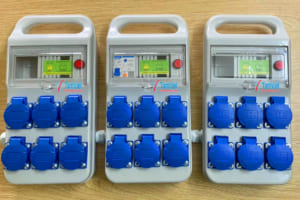 tủ điện công trình, tủ điện thi công công trường, tủ điện tạm công trình, hộp điện công nghiệp, thi công tủ điện, thiết kế tủ điện công nghiệp, phụ kiện tủ điện công nghiệp, tủ điện nhỏ ngoài trời, hộp nguồn công nghiệp, hộp ổ cắm công nghiệp, tủ điện tạm, tủ điện công trường, sản xuất tủ điện công nghiệp, hình ảnh tủ điện công nghiệp, hộp nguồn thi công 1 pha, tủ điện công nghiệp ngoài trời, tủ nguồn thi công, tủ điện tạm công trường, tủ tạm thi công, giá hộp nguồn công nghiệp, giá tủ điện tạm thi công, giá hộp nguồn thi công, hộp nguồn điện công nghiệp, hộp nguồn thi công công nghiệp, mua tủ điện công nghiệp, tủ điện cấp nguồn, hộp nguồn sắt, tủ điện cấp nguồn thi công, cung cấp tủ điện công nghiệp,