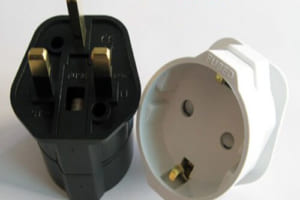 Bộ chuyển đổi 2 chấu sang 3 chấu